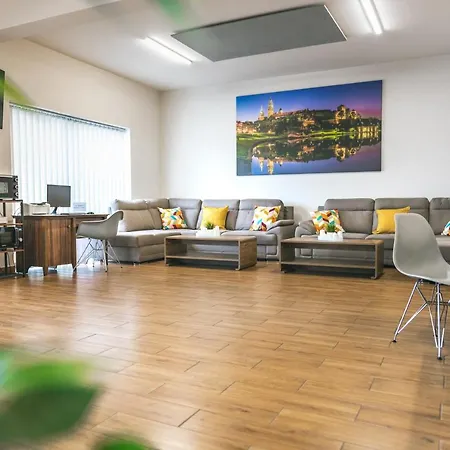 Hotel Airpark 2*