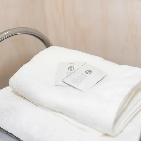 Hotel Airpark 2*