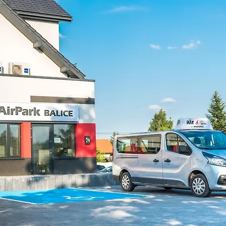 Airpark Hotel